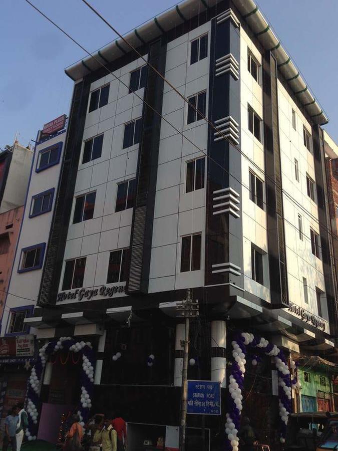 Hotel Gaya Regency Bagian luar foto